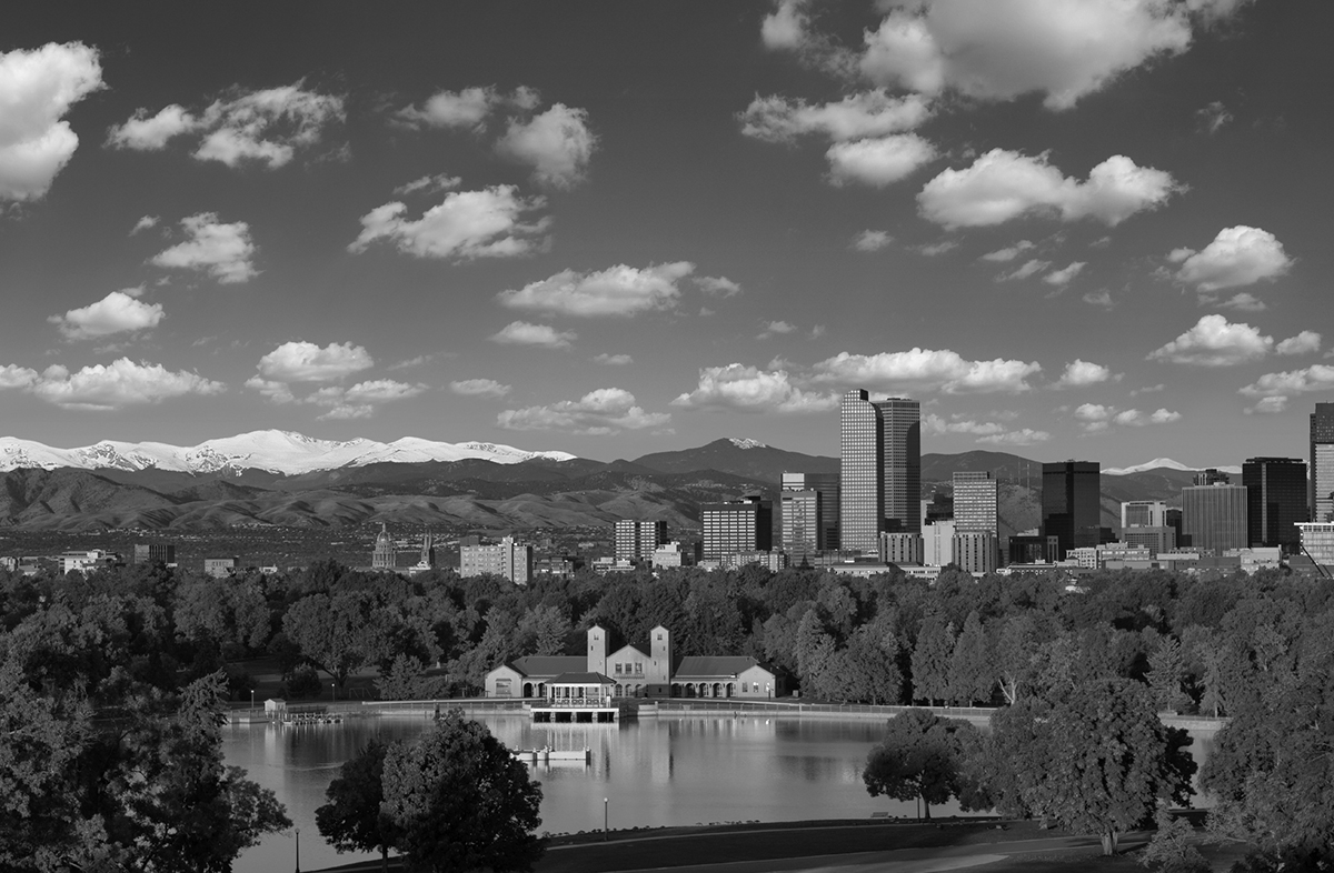 Denver black & white skyline