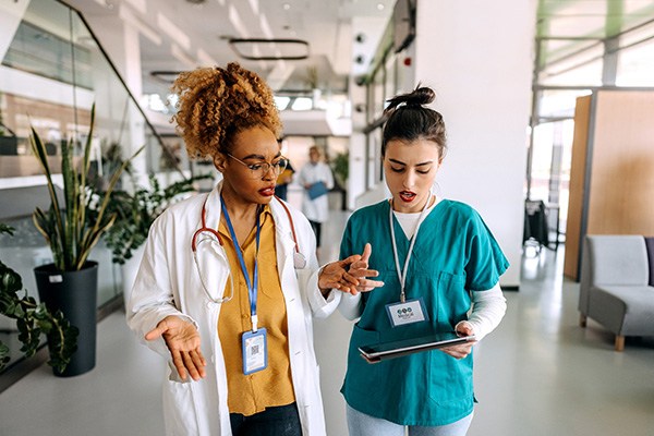 doctors collaborating