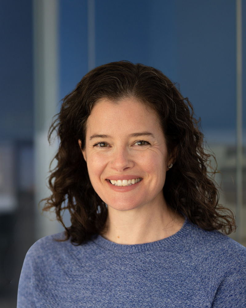 Annie Caldwell web headshot