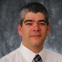 andrey soares headshot