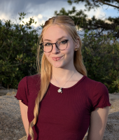 Photo of Carly Bertelsen