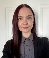Photo of Victoria Davis
