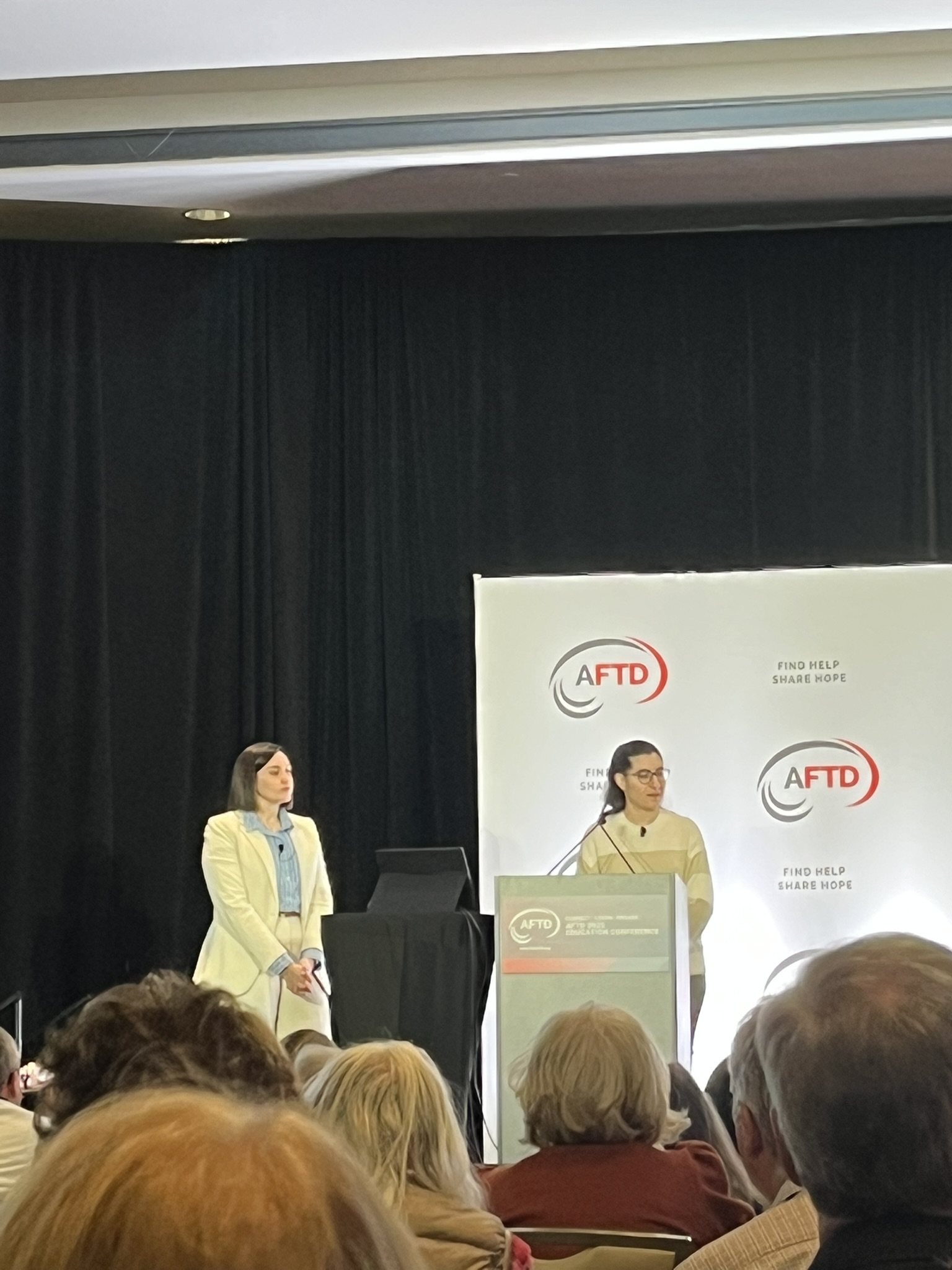 DrsBayramandHoldenpresentonbehaviorandmovement