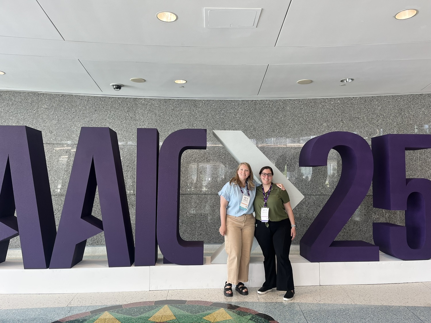 FrankieandEllieatAAIC