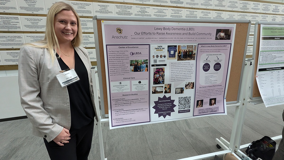 LaurenpresentingatHealingtheDivideConference