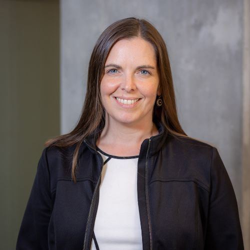 Bethany Kwam headshot