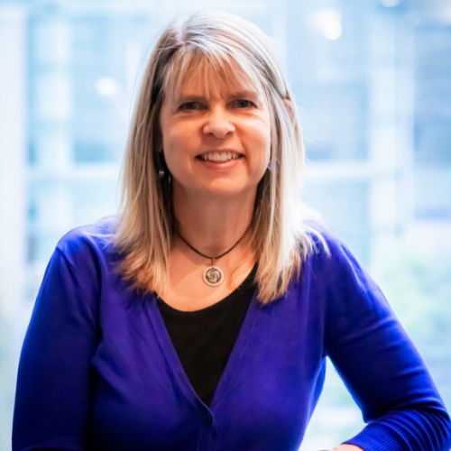 Lauri Lovedale headshot