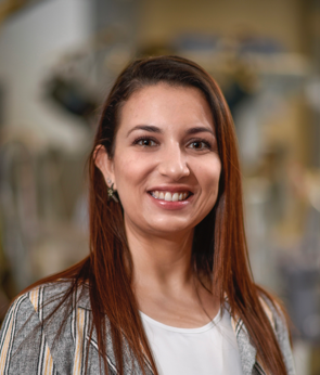 Poventud-Fuentes headshot photo