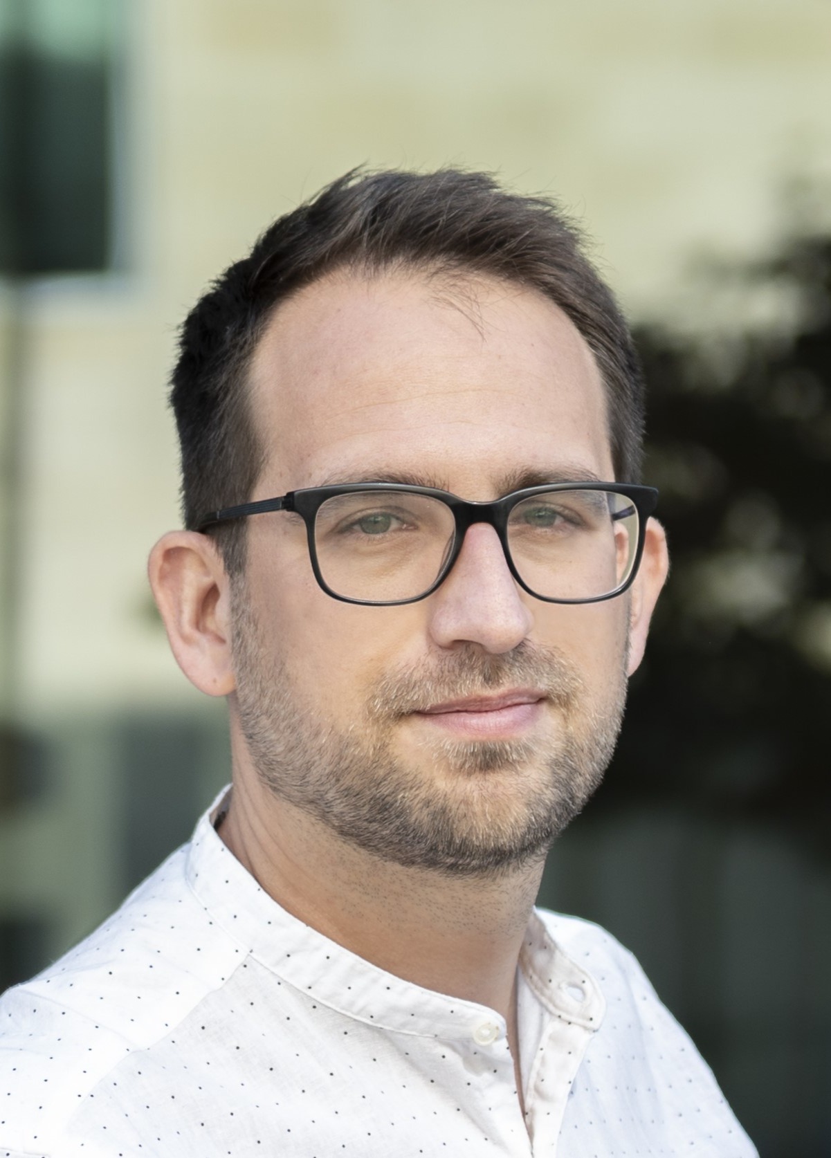 Dawid Zyla Headshot