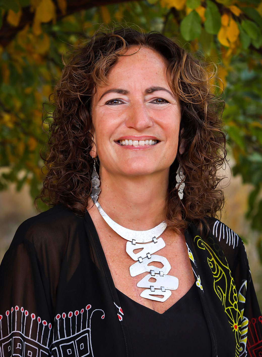 Julia Promisel Cooper's headshot