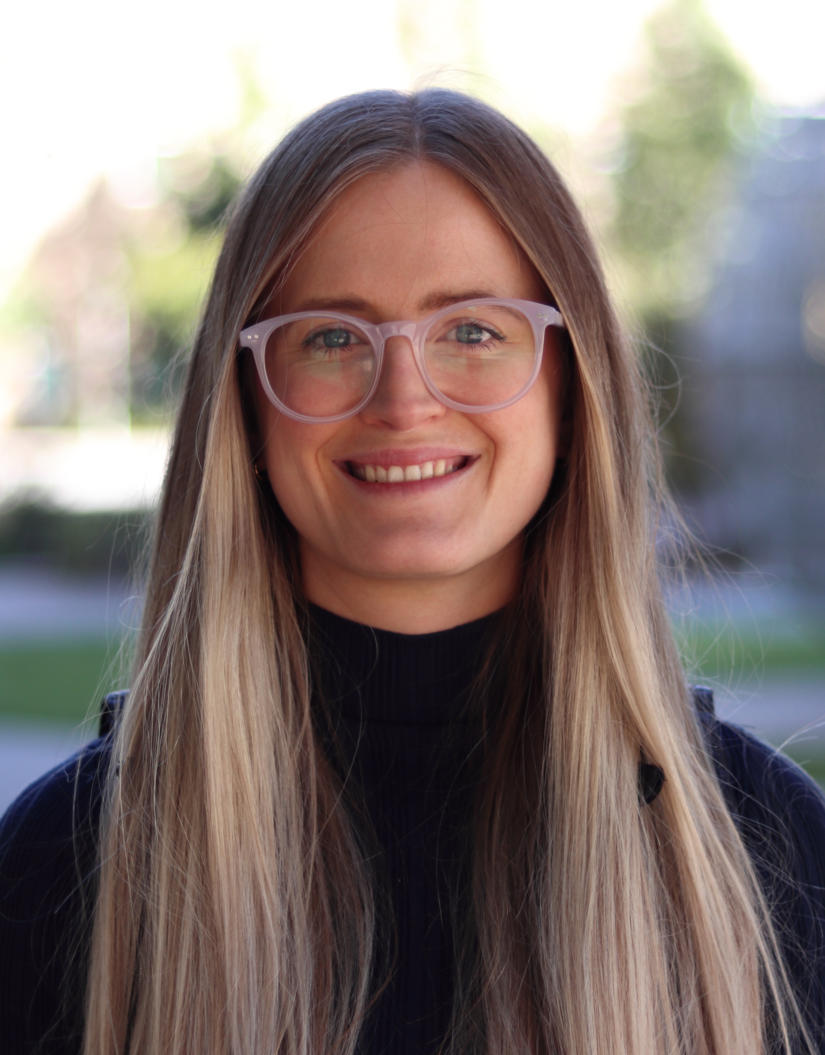 Emily Decurtis Headshot 2025