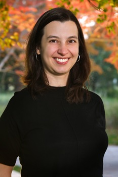 Giovanna Breda Veronezi Headshot 2025