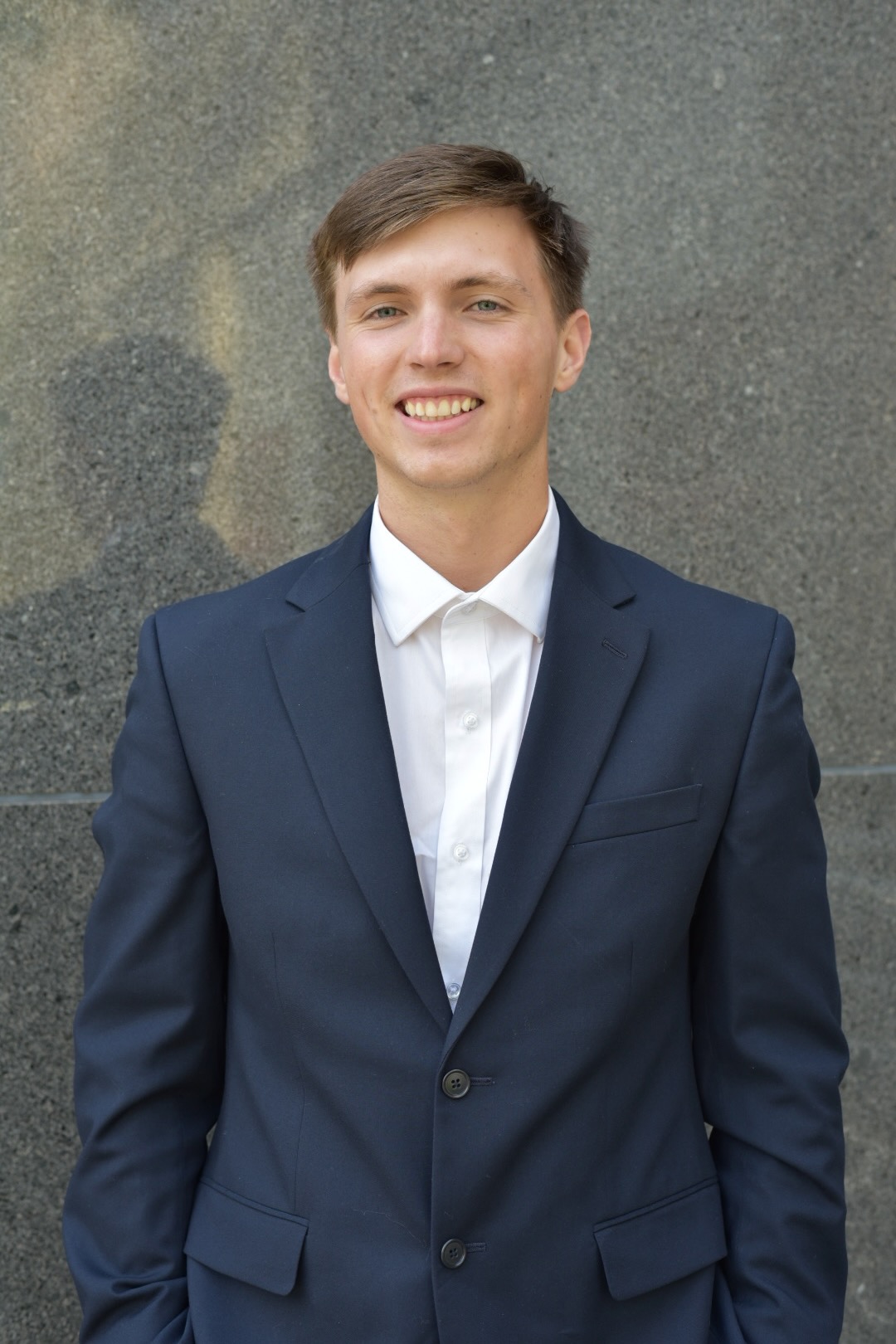 Alex Crook Headshot