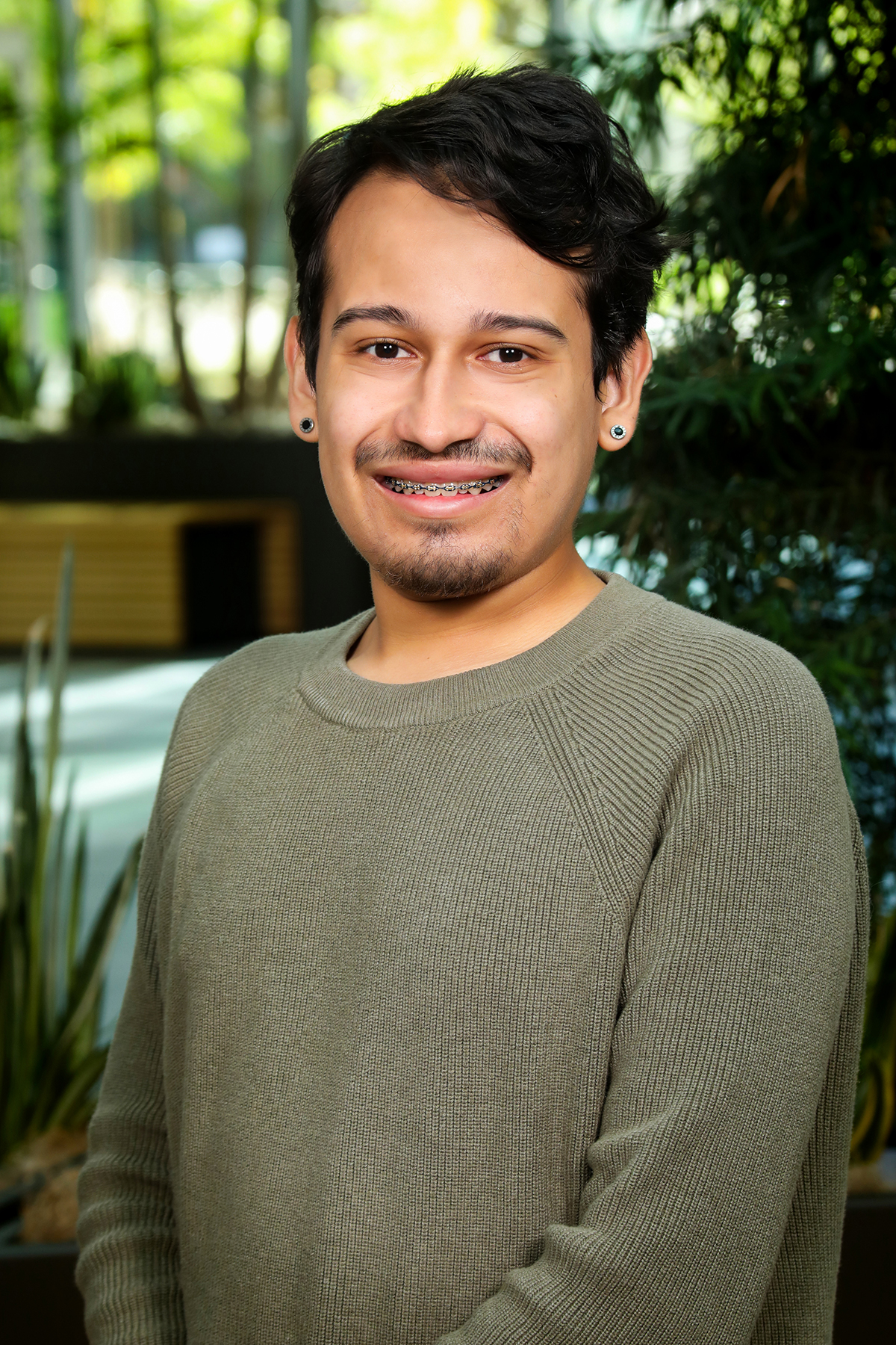 Linaves_Edgardo_Headshot 2024