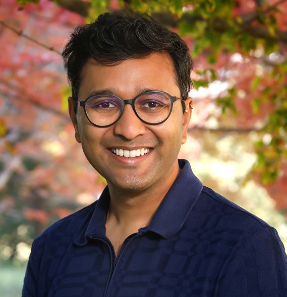 Rishi Nageshan Headshot 2025