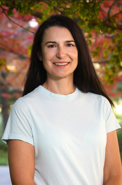 Jasmina Redzic Headshot 2025