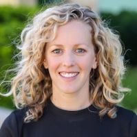 Jennifer Hill 200x200