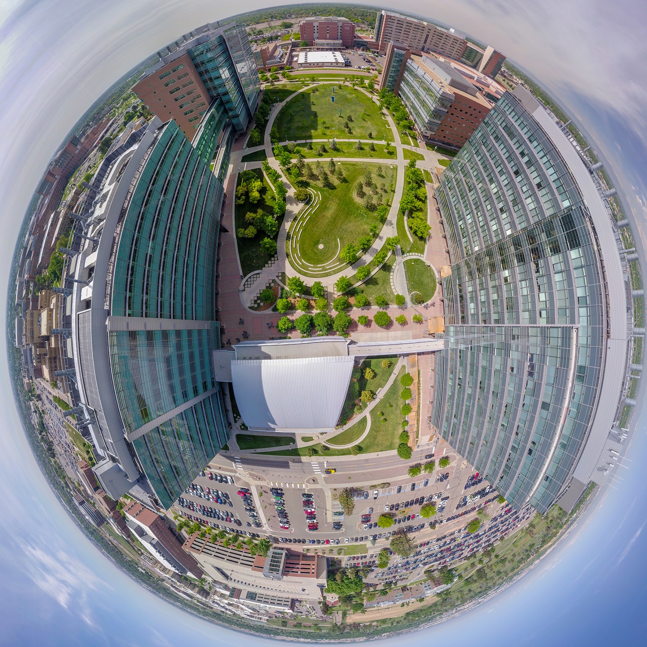 CUA_campus_018_114-2100x2100-e02dff27-b870-4af6-a7bb-48e32a979c91