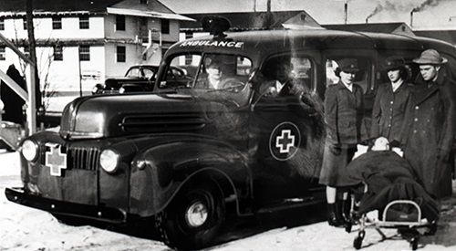 1945WWIIAmbulance