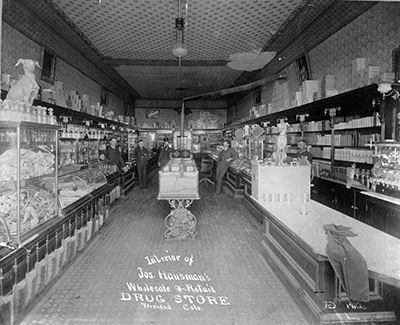 AhistoricimageoftheHausmanDrugCompany