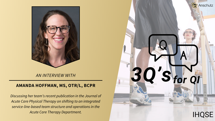 womanwithglassessmiling