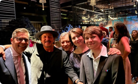 JamieFeinsteinEddieVedderandresearchersIgorKogutPhDandGannaBilousovaPhD