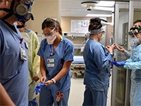 healthstaffwithprotectivegear