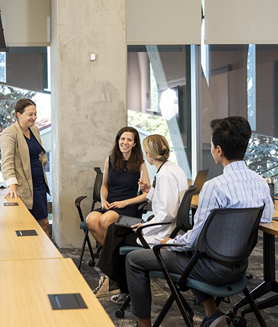 Studentsandteacherinclassroom