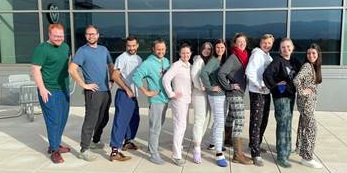 FortCollinsstudentslinedupoutside