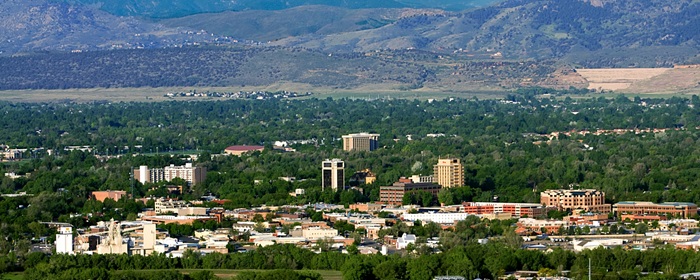 aerialviewofFortCollinswithmountainsloominginbackground