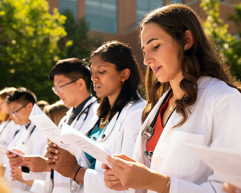 SOM-Matriculation-2019_TM105146