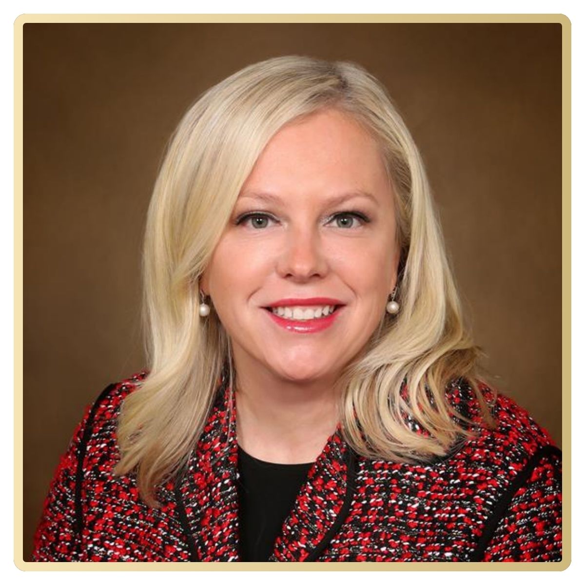 Kristy Hawley Headshot