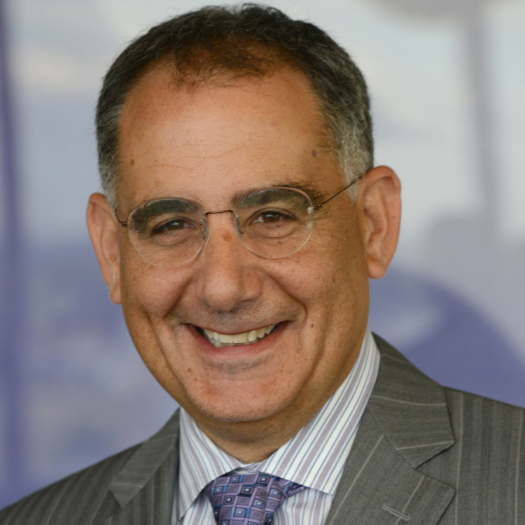 Dan Hyman Headshot