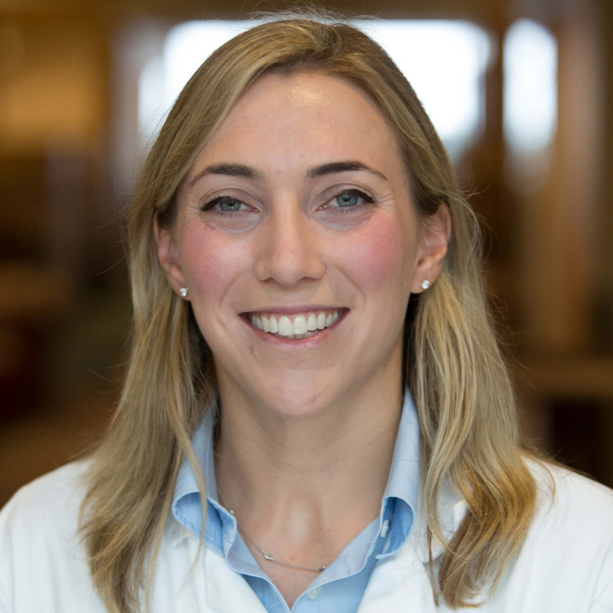 Molly Kantor Headshot