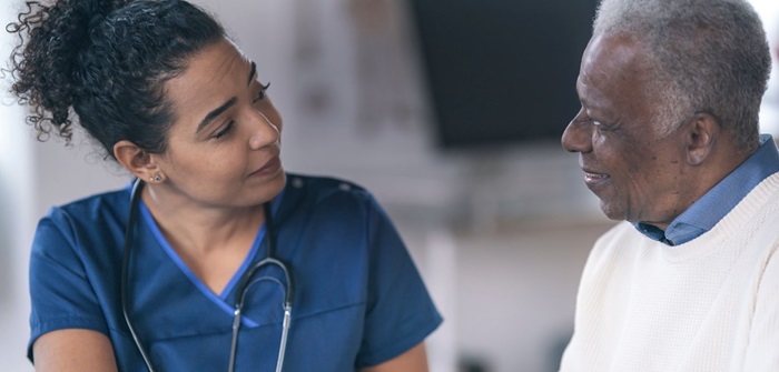 doctorandpatientindoctorsoffice