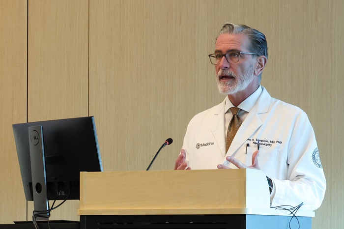 DeanSampsonat2025NewFacultyWelcomeOnboardingEvent