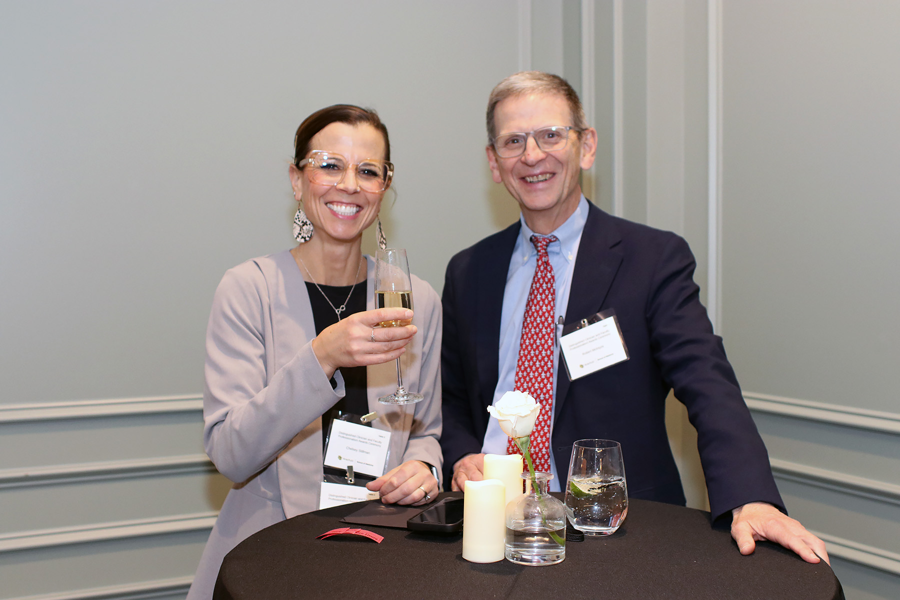 2peoplesmilingatcamera