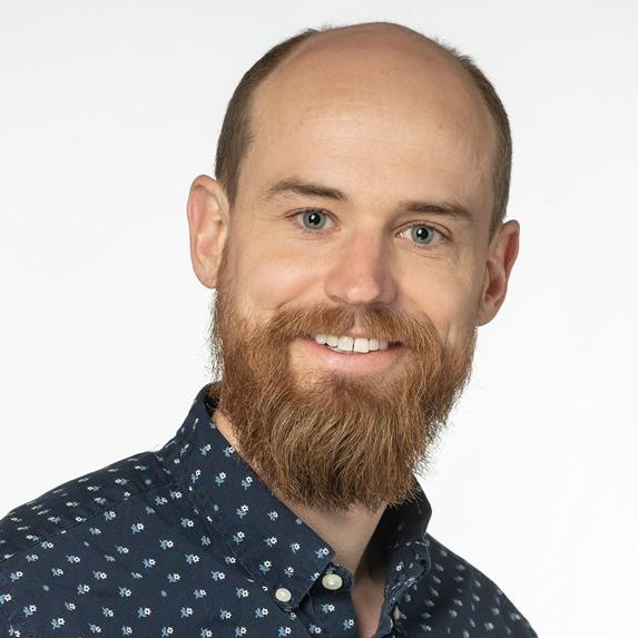 Headshot of Garfield