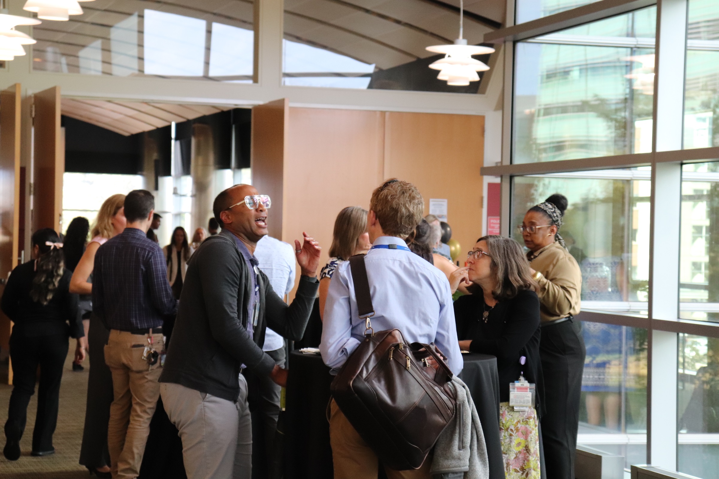 2024inductionceremonynetworkinghourimage