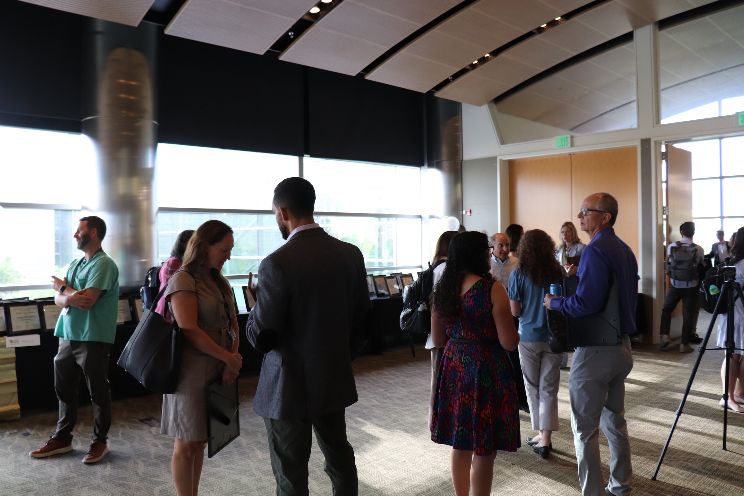 2024inductionceremonynetworkinghourimage