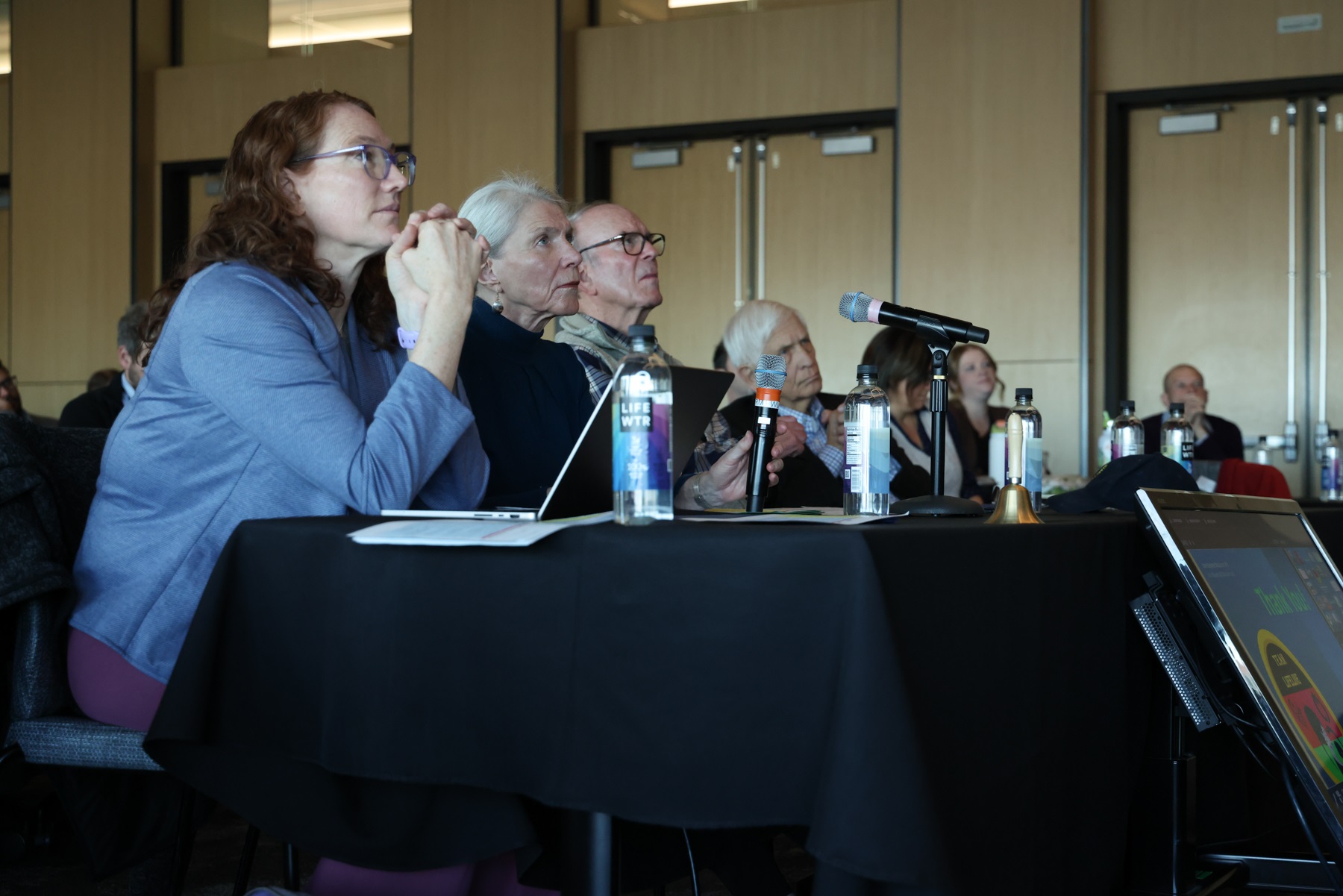 Panelofjudgeslisteningtopitches