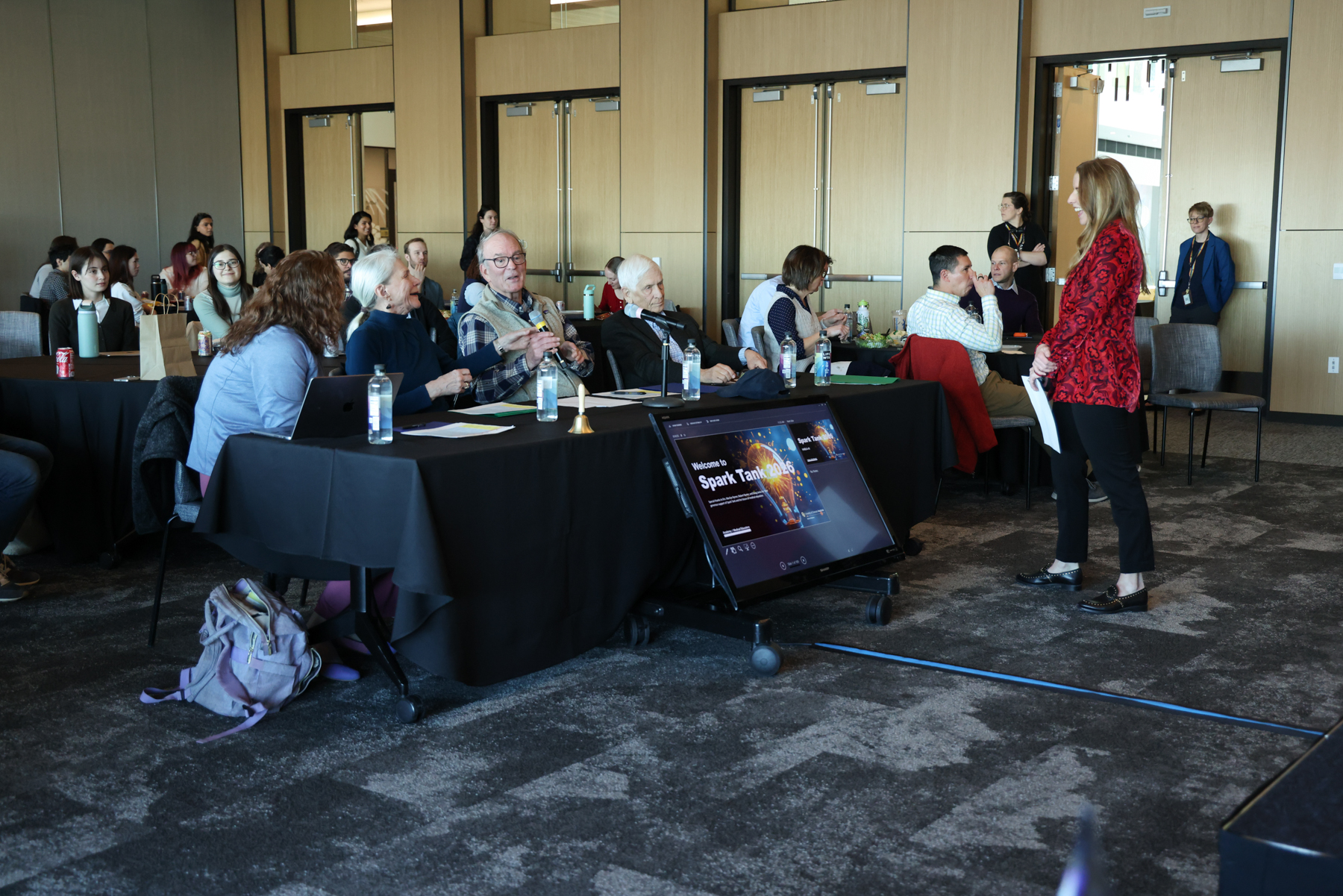 AimeeGardnerinteractingwithpanelofjudges