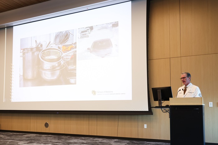 DeanSampsonpresenting