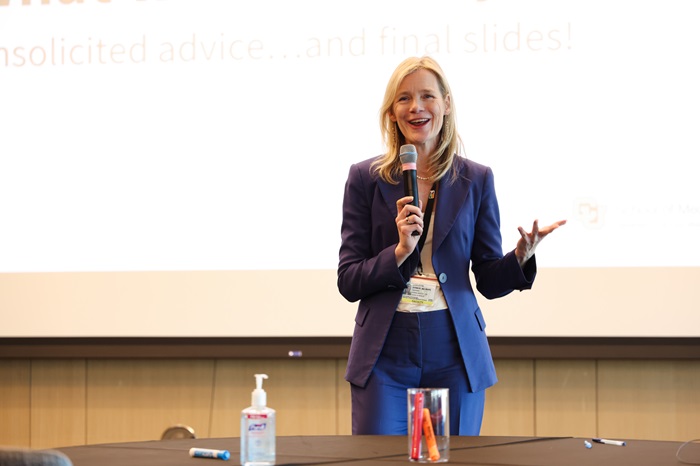 DrLotteDyrbyepresentingatThriveForward