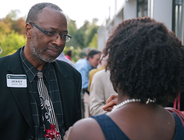 SOM_Botanical-Gardens-Alumni-Event_071__D3_0211