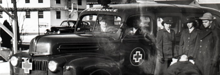 1945WWIIAmbulanceworkers