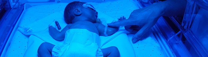 babyinnicuinbluelight