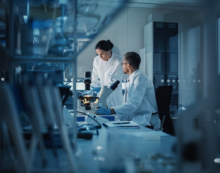 twopeopletalkinginbluelab