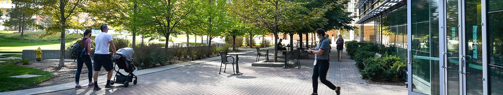 Researchquadwithpeoplewalking