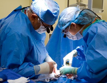 Igal-Kam-surgery-350